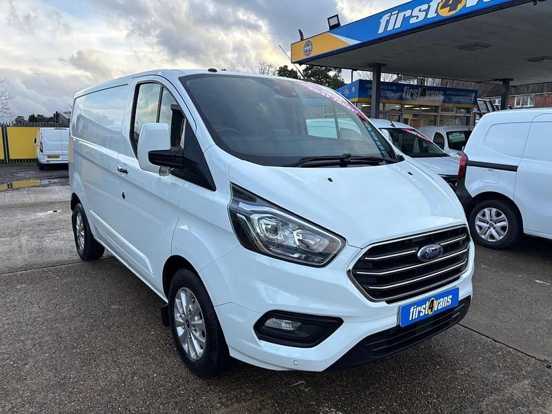 White Used 2019 Ford Transit Custom Limited Van | £13,750 (Fair price) - Image 1/3