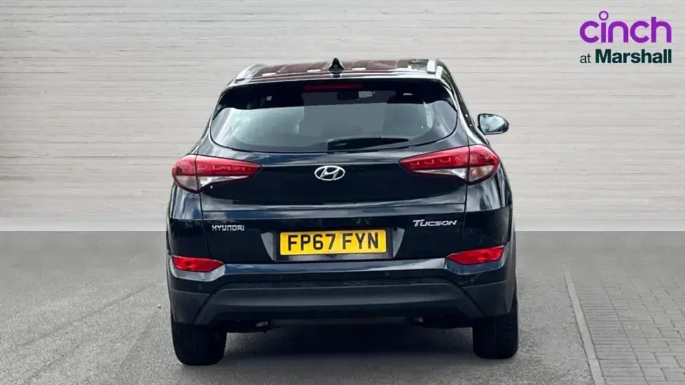 Used Hyundai Tucson SE 132 HP (97 kW) 2017 Black SUV