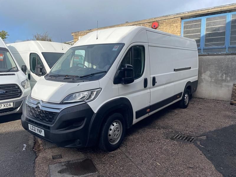 White Used 2021 Citroën Relay Van | £9,995 (Fair price) - Image 1/1