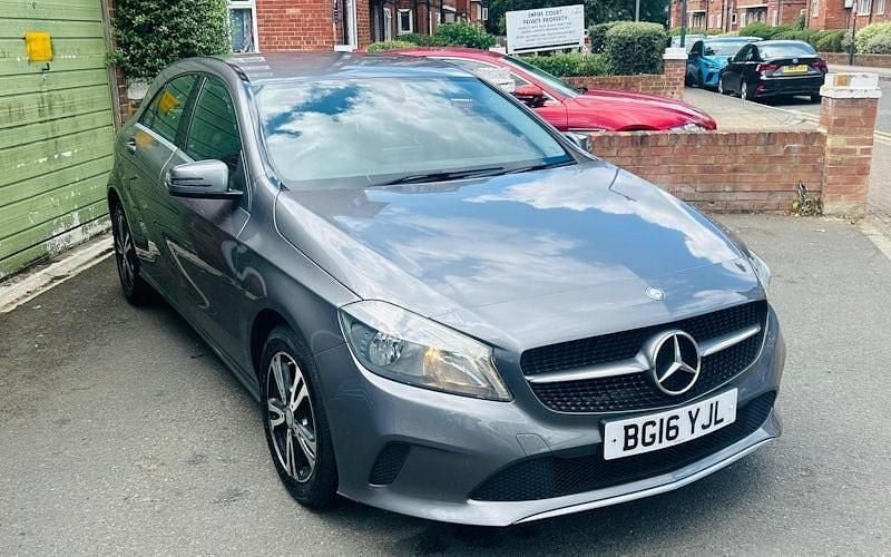 Used 2018 Mercedes A180 SE Hatchback | £9,142 (Super price) - Image 1/4