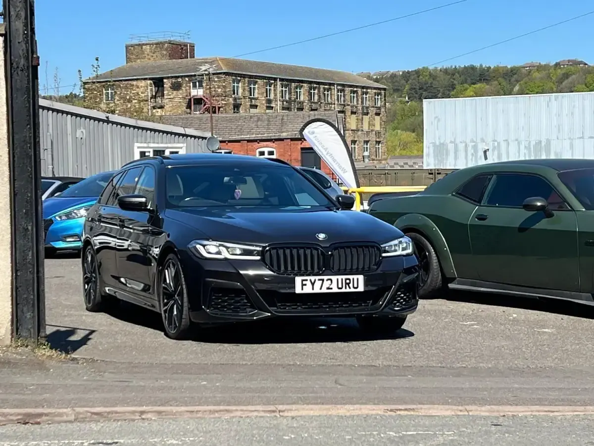 Begagnad BMW 520 M Sport 2022 Grå Kombi