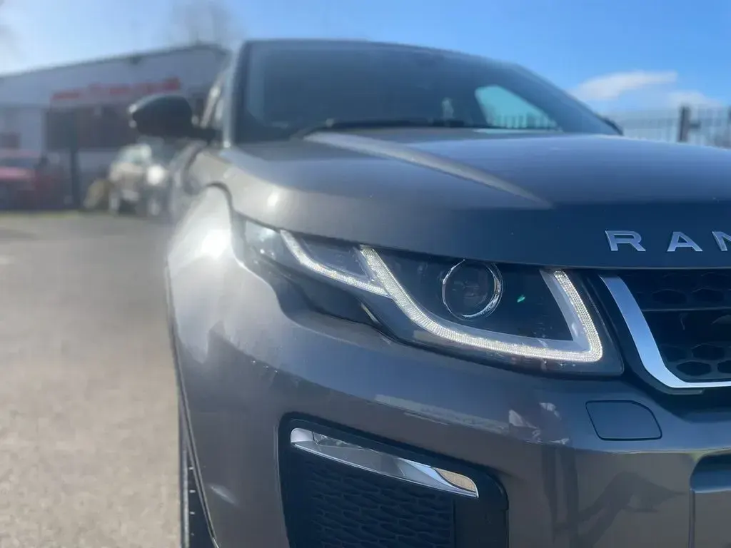Used Land Rover Range Rover evoque SE 150 HP (110 kW) 2018 Grey Estate