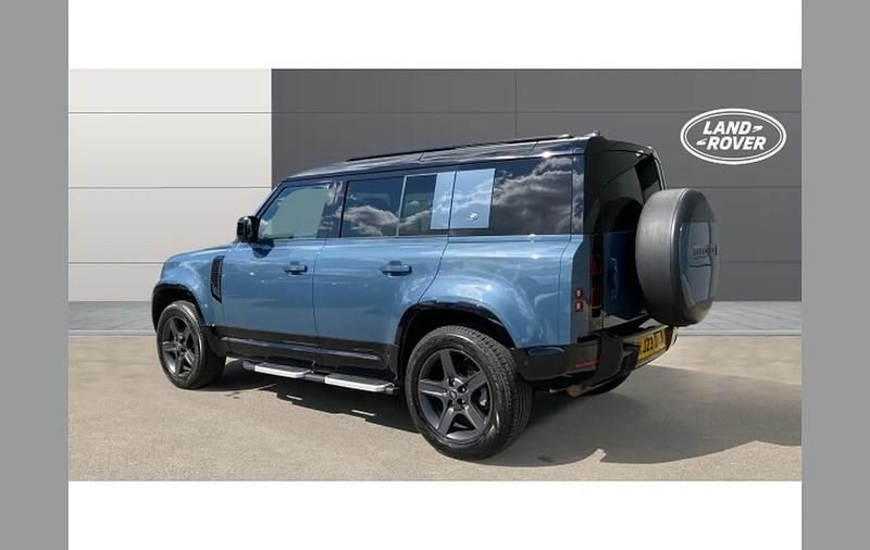 Used Land Rover Defender SE Dynamic 249 HP (183 kW) 2023 Blue SUV