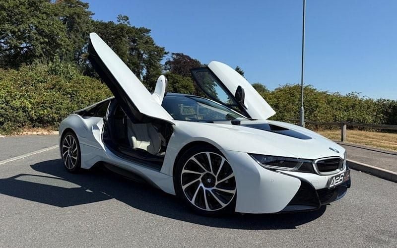 Used 2017 BMW i8 Coupe | £27,999 (Good price) - Image 1/4
