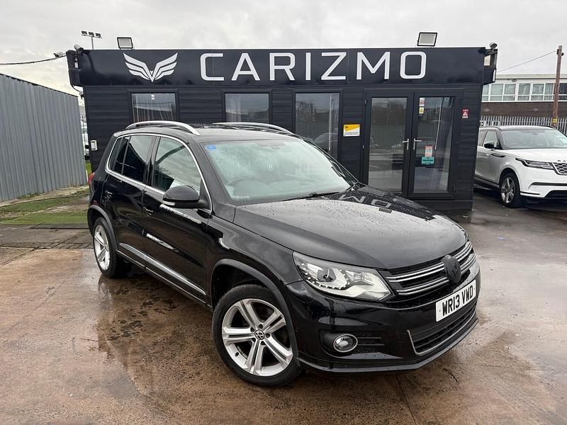 Black Used 2013 VW Tiguan R-line SUV | £4,995 (Super price) - Image 1/4