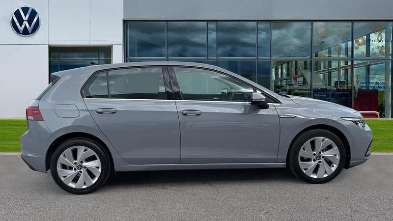 Used VW Golf VIII Style 130 HP (95 kW) 2024 Moonstone grey