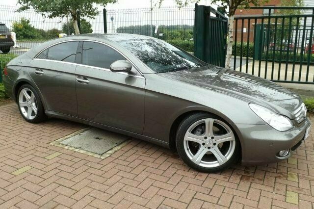 Used Mercedes CLS320 2005 Sedan
