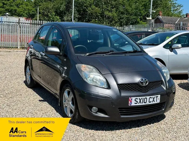 Used Toyota Yaris 2010 Grey Hatchback