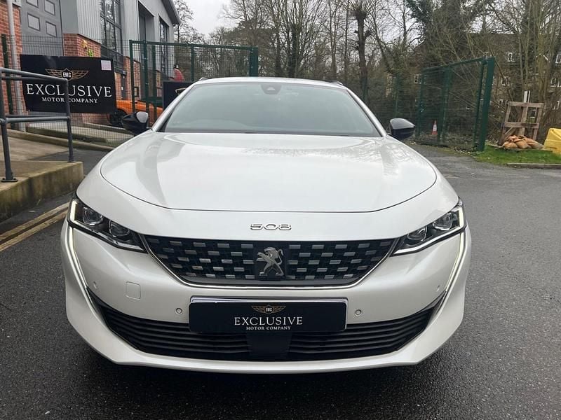 Used Peugeot 508 SW GT-line 2019 White Estate