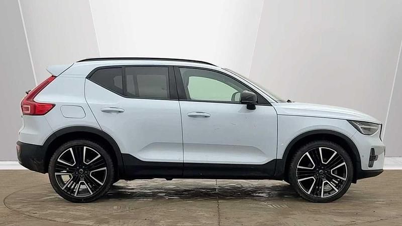 Used Volvo XC40 Ultra 2025 Blue SUV