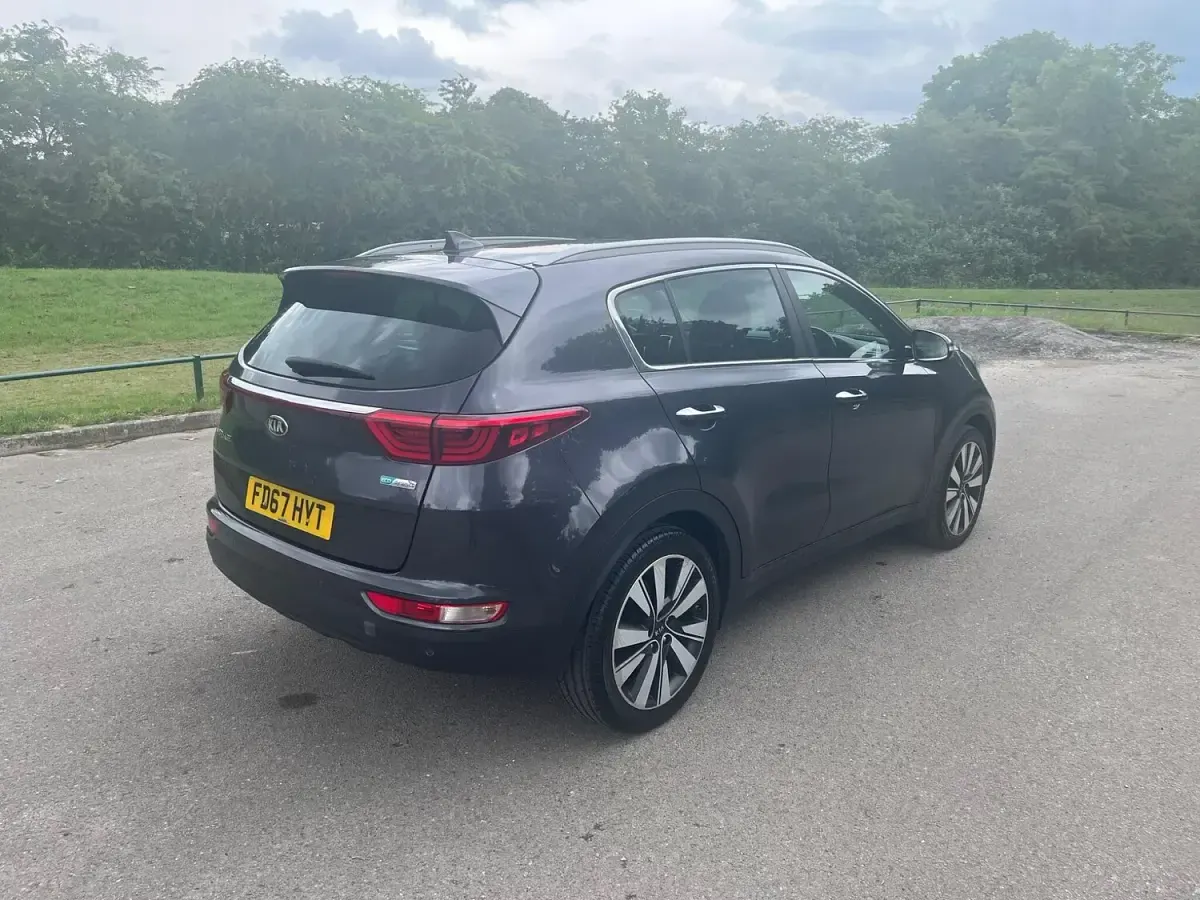 Used Kia Sportage 115 HP (84 kW) 2017 Silver SUV