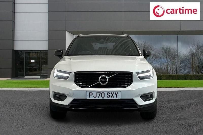 Used Volvo XC40 R-Design 163 HP (119 kW) 2021 White SUV