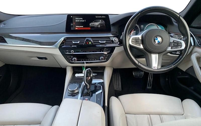 Used BMW 520 M Sport 190 HP (139 kW) 2018 Blue Estate