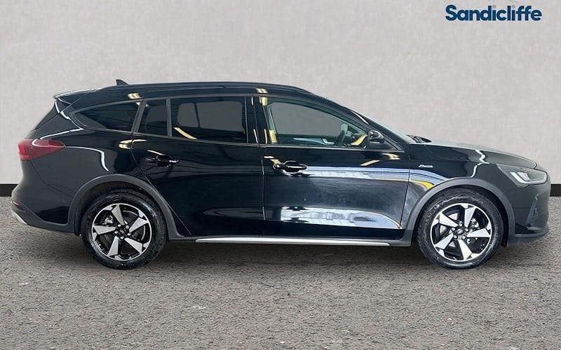 Begagnad Ford Focus Active 125 HK (91 kW) 2023 Kombi