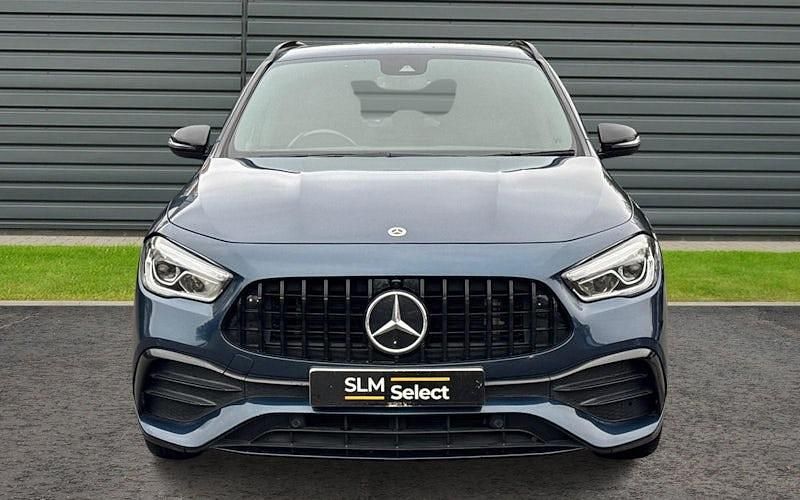 Usado Mercedes GLA200 Executive 150 HP (110 kW) 2022 SUV