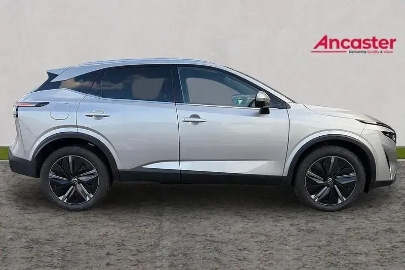 New Nissan Qashqai Tekna 2025 Tallic  ceramic grey SUV