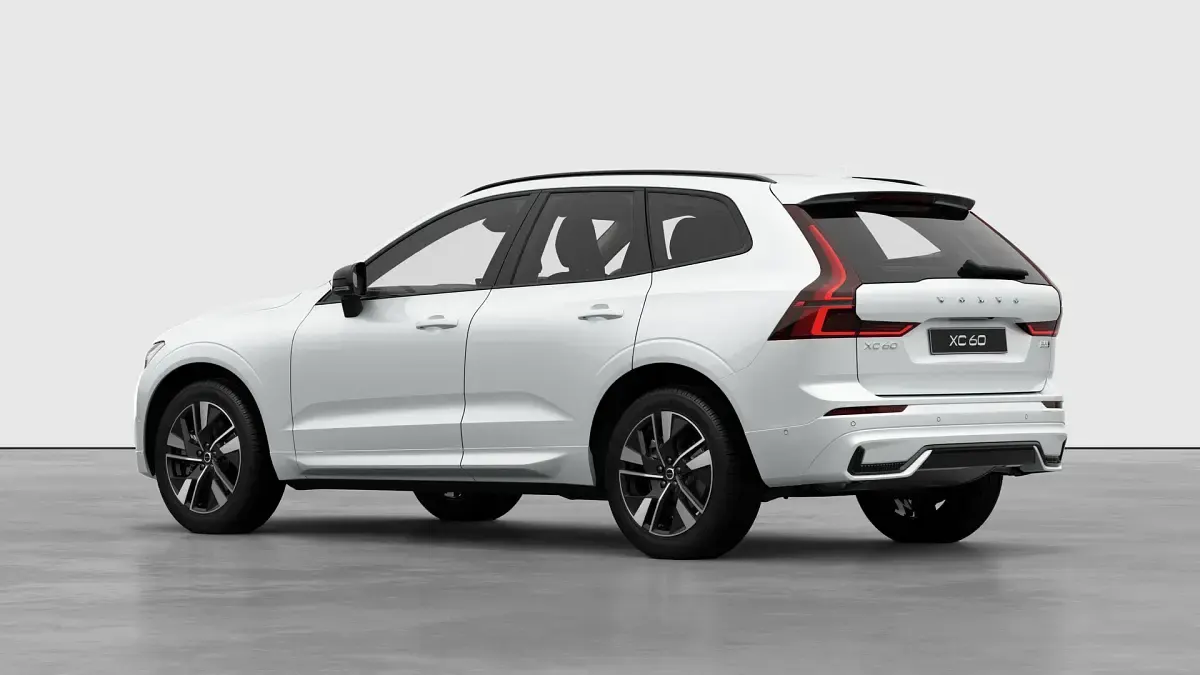 New Volvo XC60 Plus 250 HP (183 kW) 2026 Crystal white SUV