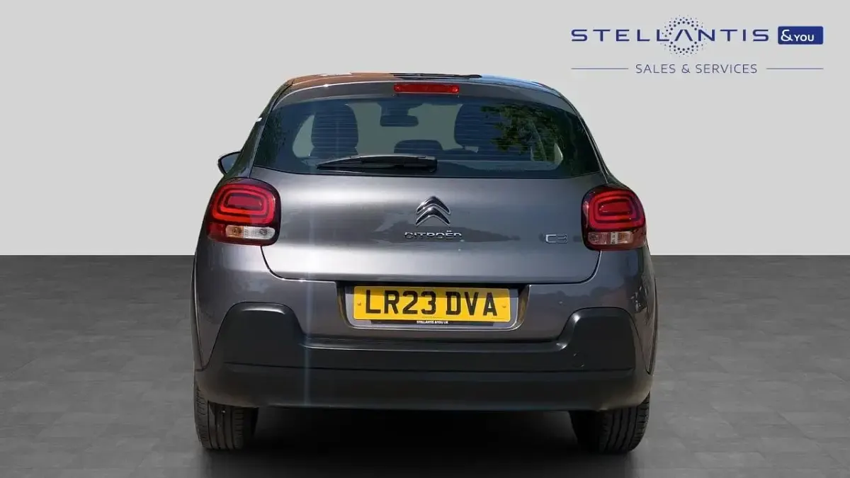 Used Citroën C3 PureTech 82 HP (60 kW) 2023 Grey Hatchback
