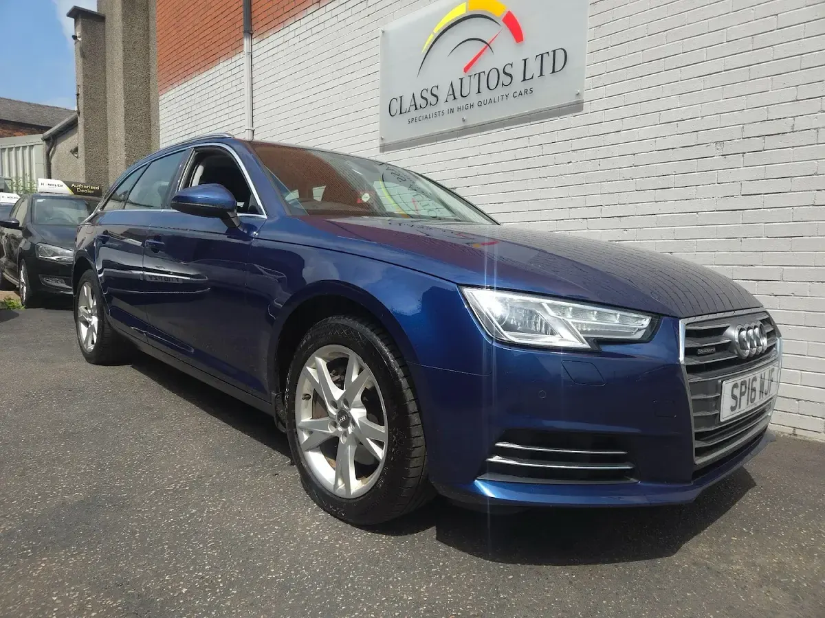 Used Audi A4 Sport 190 HP (139 kW) 2016 Blue Estate