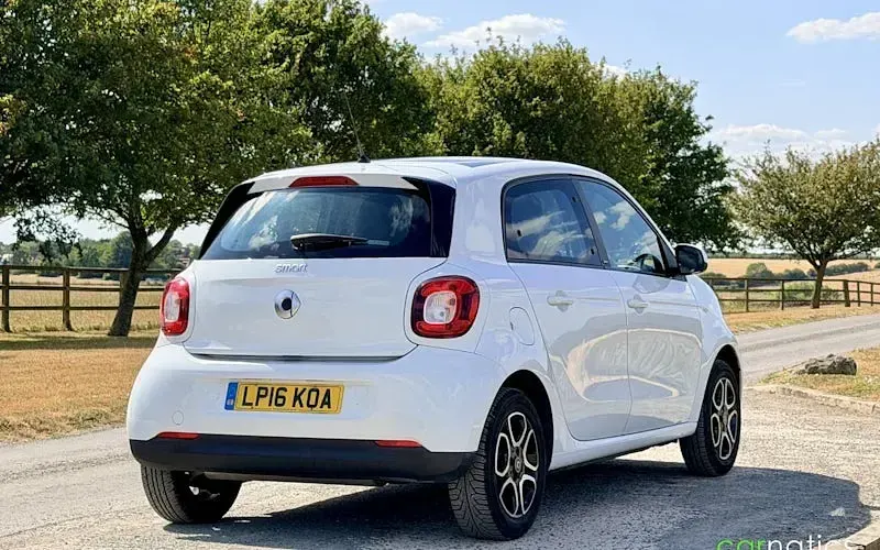 Used Smart ForFour Prime 90 HP (66 kW) 2019 Hatchback
