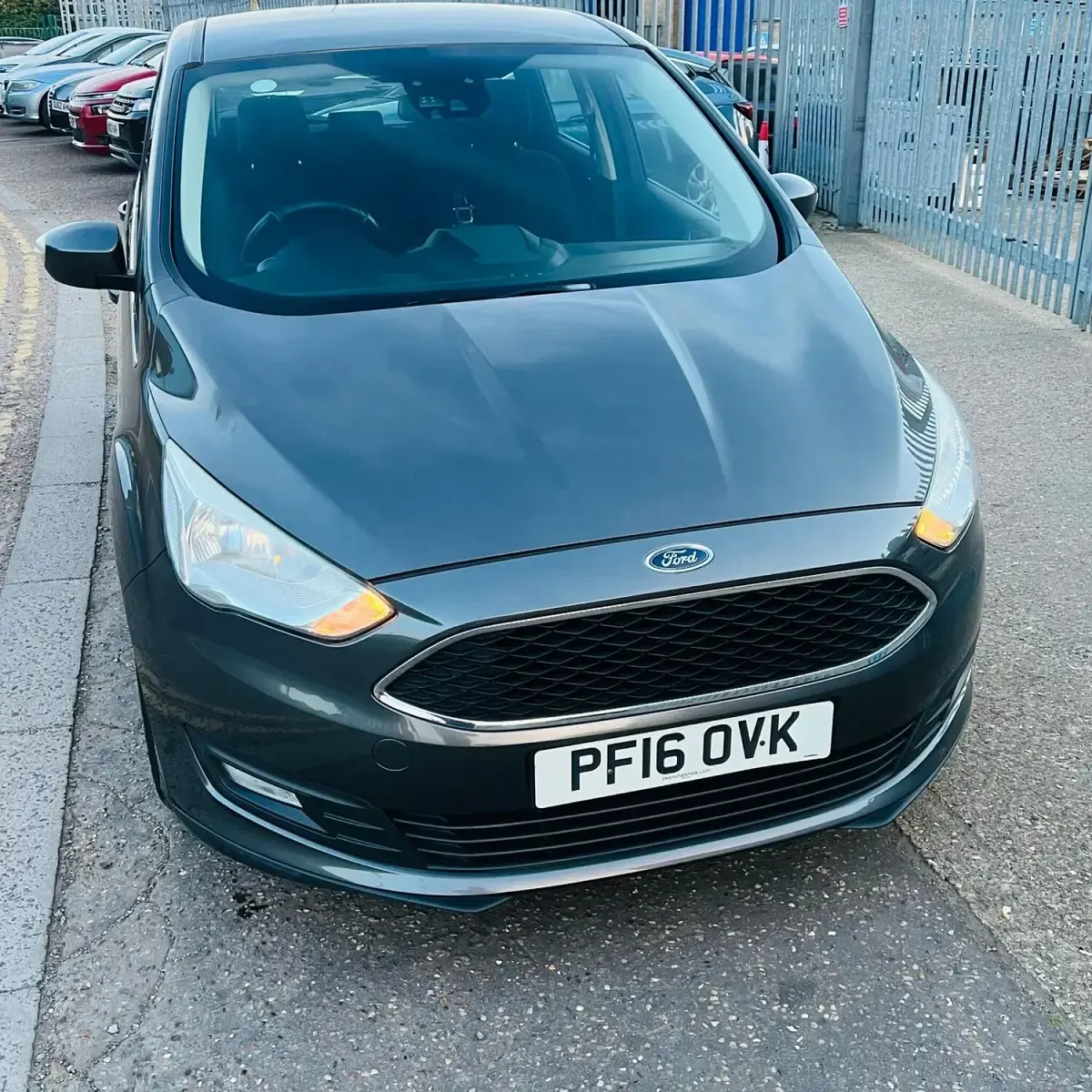 Used Ford C-MAX Zetec 120 HP (88 kW) 2016 Grey MPV