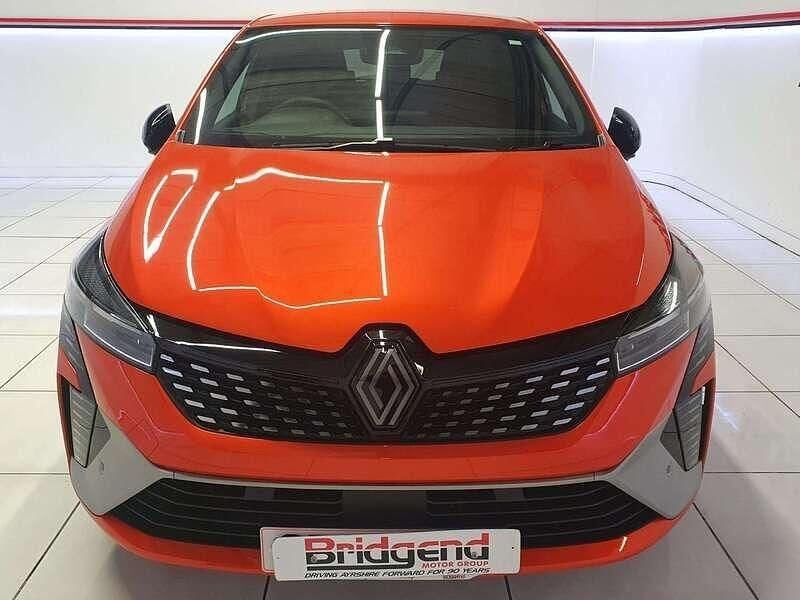 Used Renault Clio V Esprit Alpine 2023 Orange Hatchback