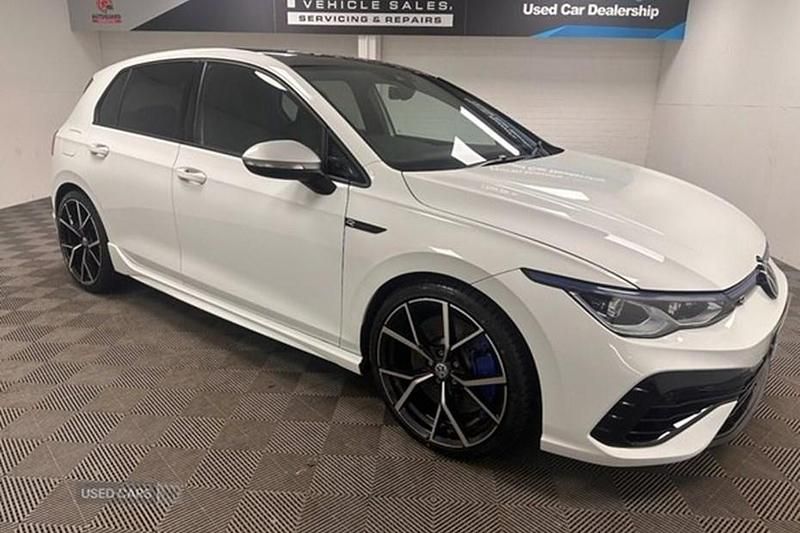 Used VW Golf VIII R 320 HP (235 kW) 2023