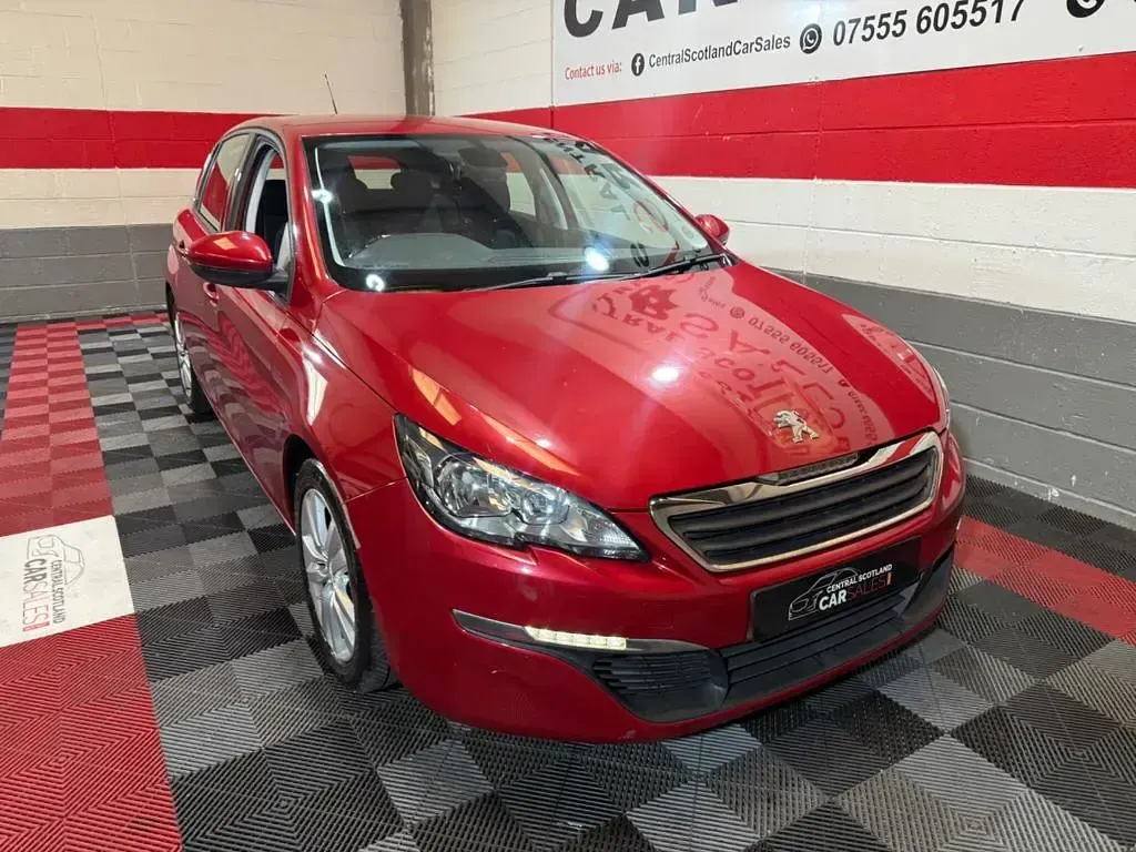 Used Peugeot 308 Active 2015 Red Hatchback
