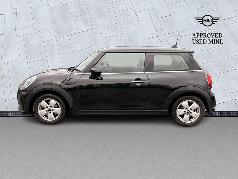 Używany Mini Cooper Classic 134 KM (98 kW) 2023 Czarny Hatchback