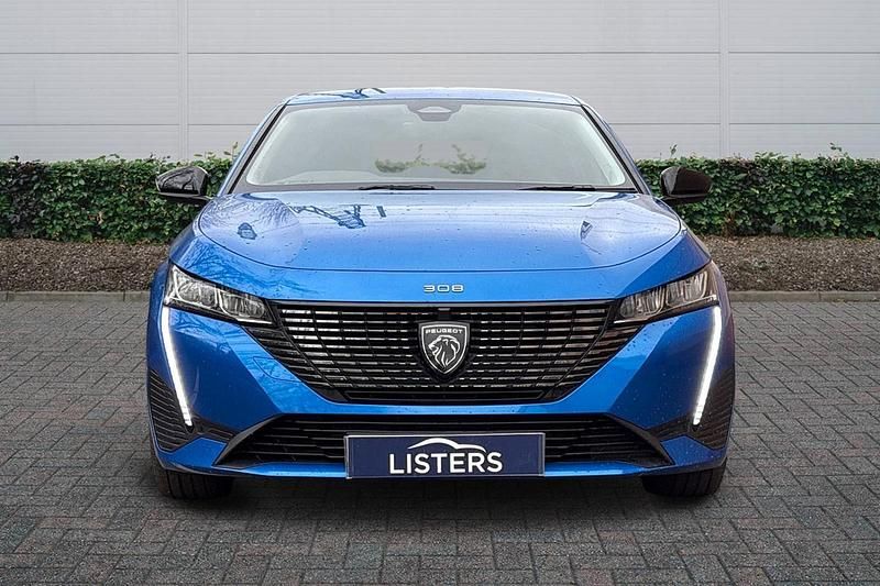 Used Peugeot 308 Allure 130 HP (95 kW) 2022 Blue Hatchback