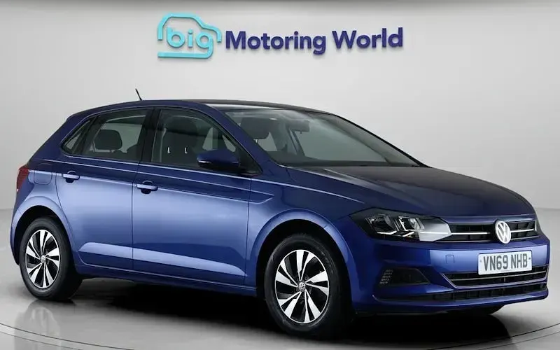 Usado VW Polo SE 95 HP (69 kW) 2019 Azul Citadino