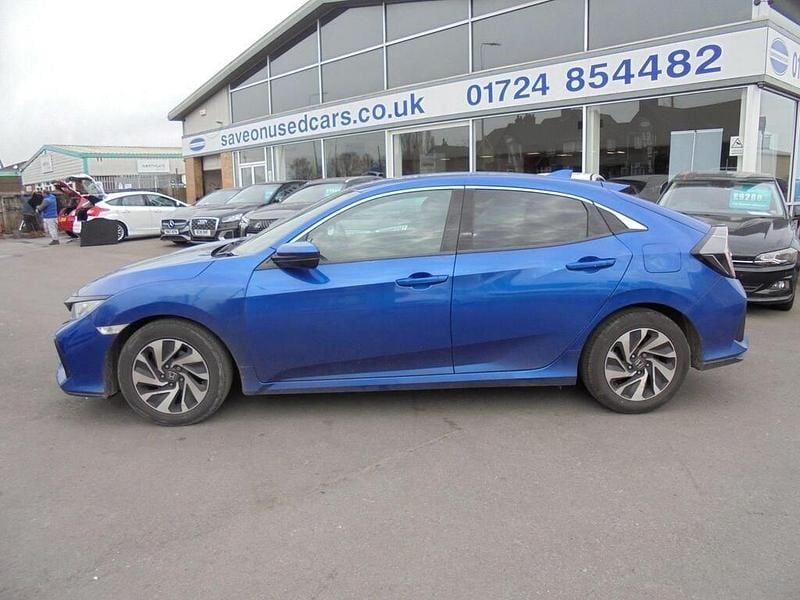 Used Honda Civic SE 126 HP (92 kW) 2019 Blue Hatchback