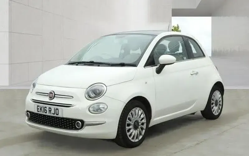 Used Fiat 500 Lounge 69 HP (50 kW) 2016 Hatchback
