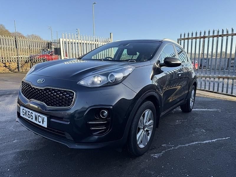 Used Kia Sportage 114 HP (83 kW) 2016 Black SUV