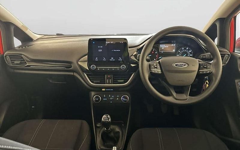 Used Ford Fiesta Trend 95 HP (69 kW) 2021 Red Hatchback