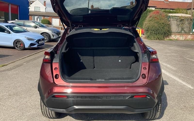 Used Nissan Juke Tekna 114 HP (83 kW) 2026 SUV