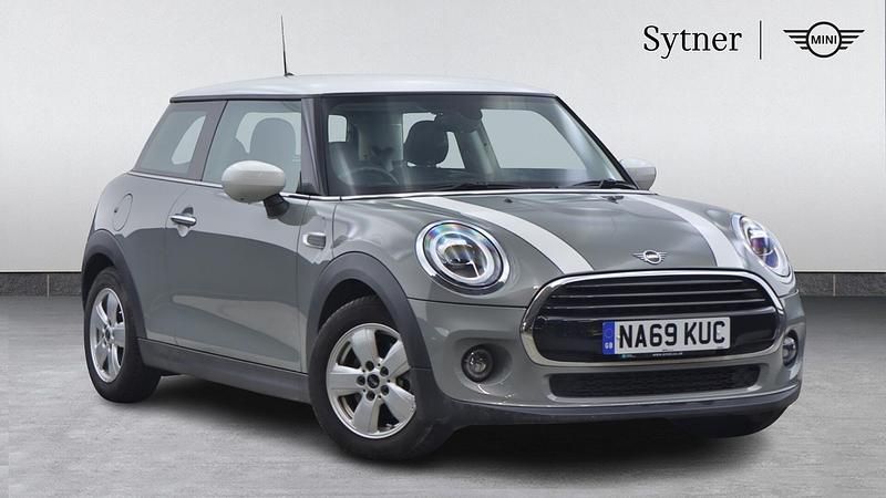 Grey Used 2019 Mini Cooper Classic Hatchback | £13,500 (Fair price) - Image 1/4