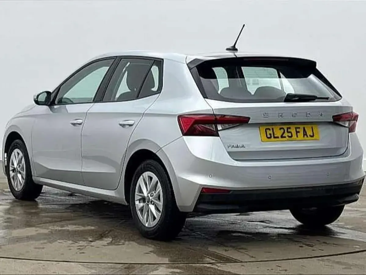 Used Skoda Fabia SE 70 HP (51 kW) 2025 Silver Hatchback
