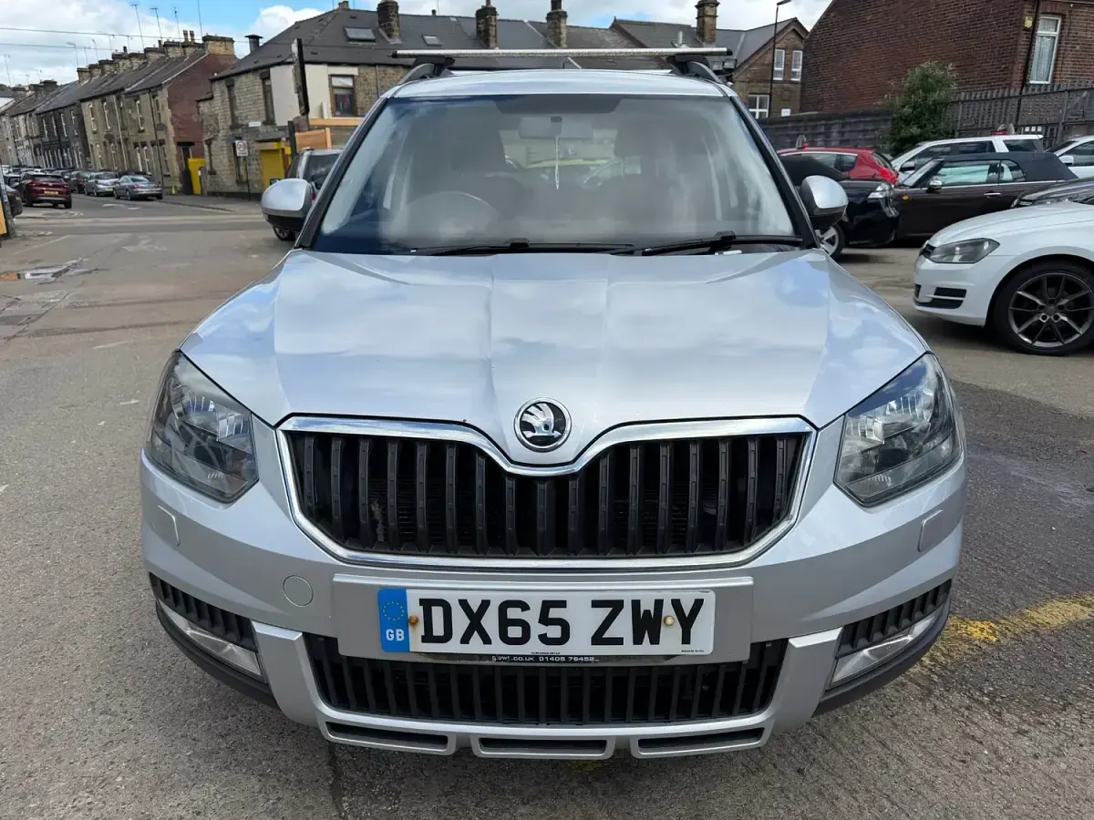 Used Skoda Yeti Business Line 2015 Silver SUV