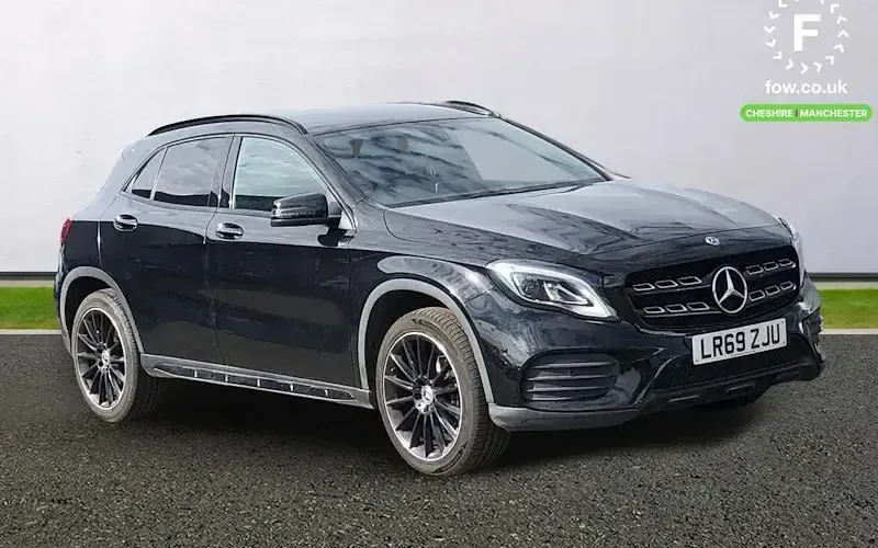 Used Mercedes GLA180 AMG line 122 HP (89 kW) 2019 SUV