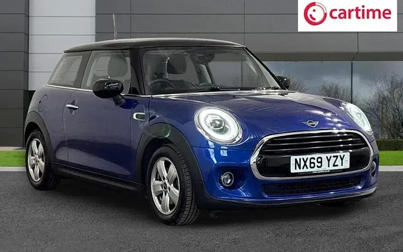 Used Mini Cooper Classic 136 HP (100 kW) 2021 Hatchback