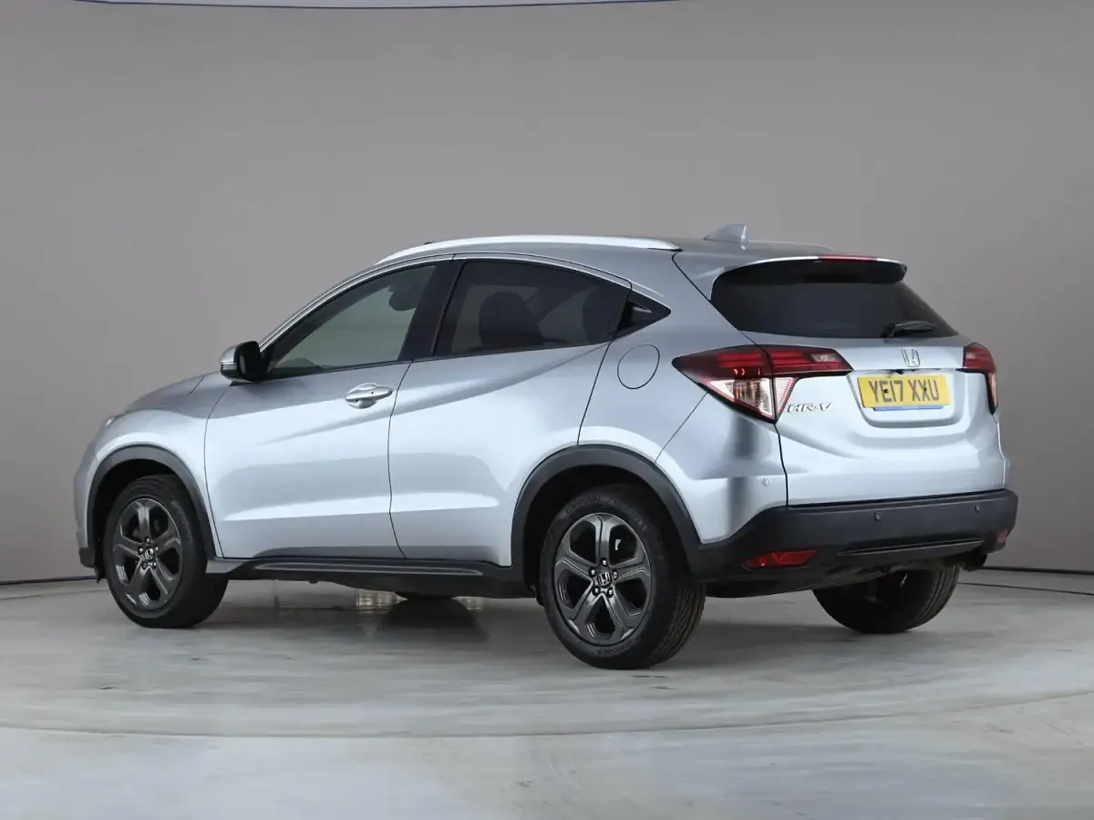 Używany Honda HR-V EX 2017 Srebrny SUV