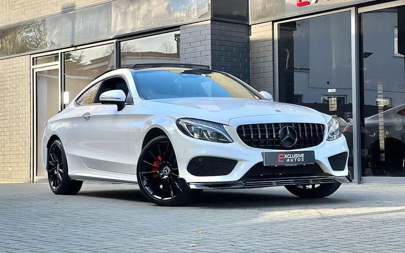 Used Mercedes C200 AMG Line Premium Plus 184 HP (135 kW) 2018 Coupe