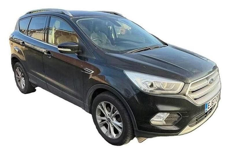 Used Ford Kuga Titanium 120 HP (88 kW) 2017 Black SUV