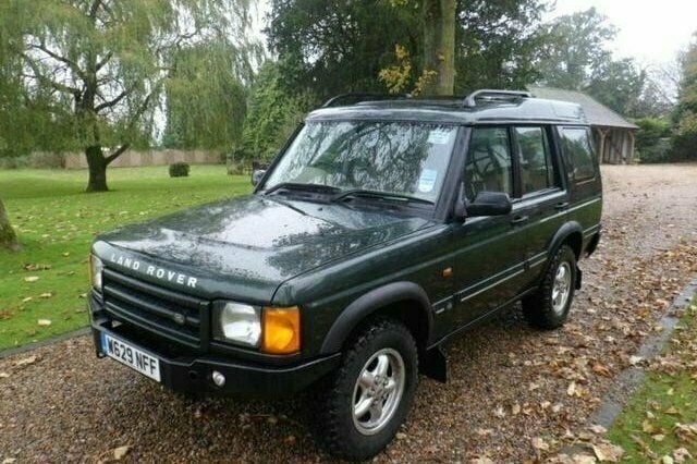Used 2001 Land Rover Discovery 2 SUV | £3,495 (Super price) - Image 1/4