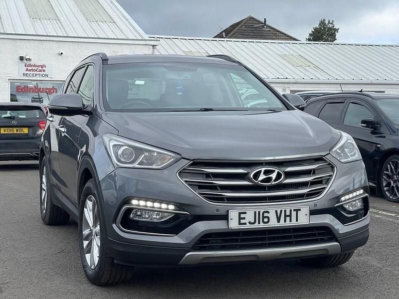 Used Hyundai Santa Fe Premium 200 HP (147 kW) 2016 Silver SUV