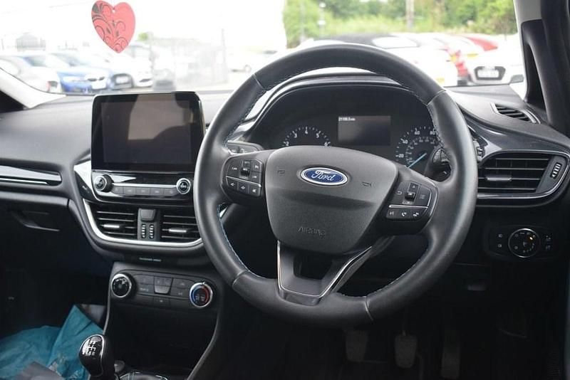 Used Ford Fiesta Active 100 HP (73 kW) 2023 Grey Hatchback