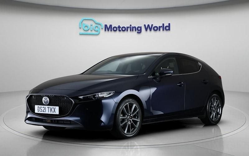Usado Mazda 3 Inclusive 122 HP (89 kW) 2021 Azul Citadino