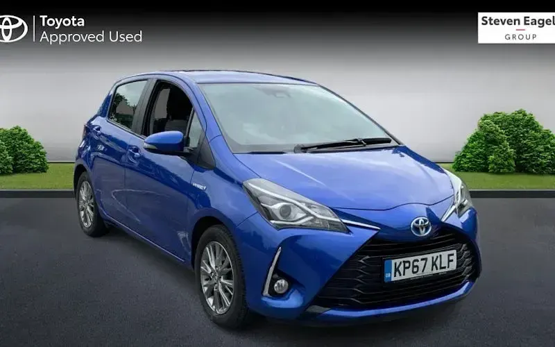 Usado Toyota Yaris Hybrid 101 CV (74 kW) 2020 Utilitario