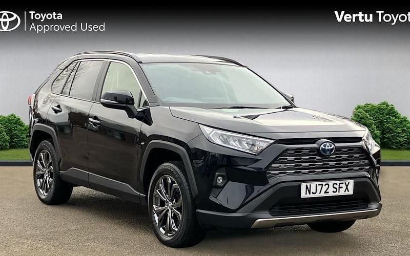 Used 2025 Toyota RAV4 Design Estate | £26,963 (Super price) - Image 1/4